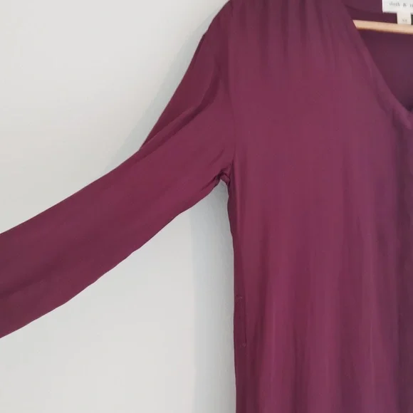 Cloth & Stone V neck Midi Dress - Picture 3 of 6